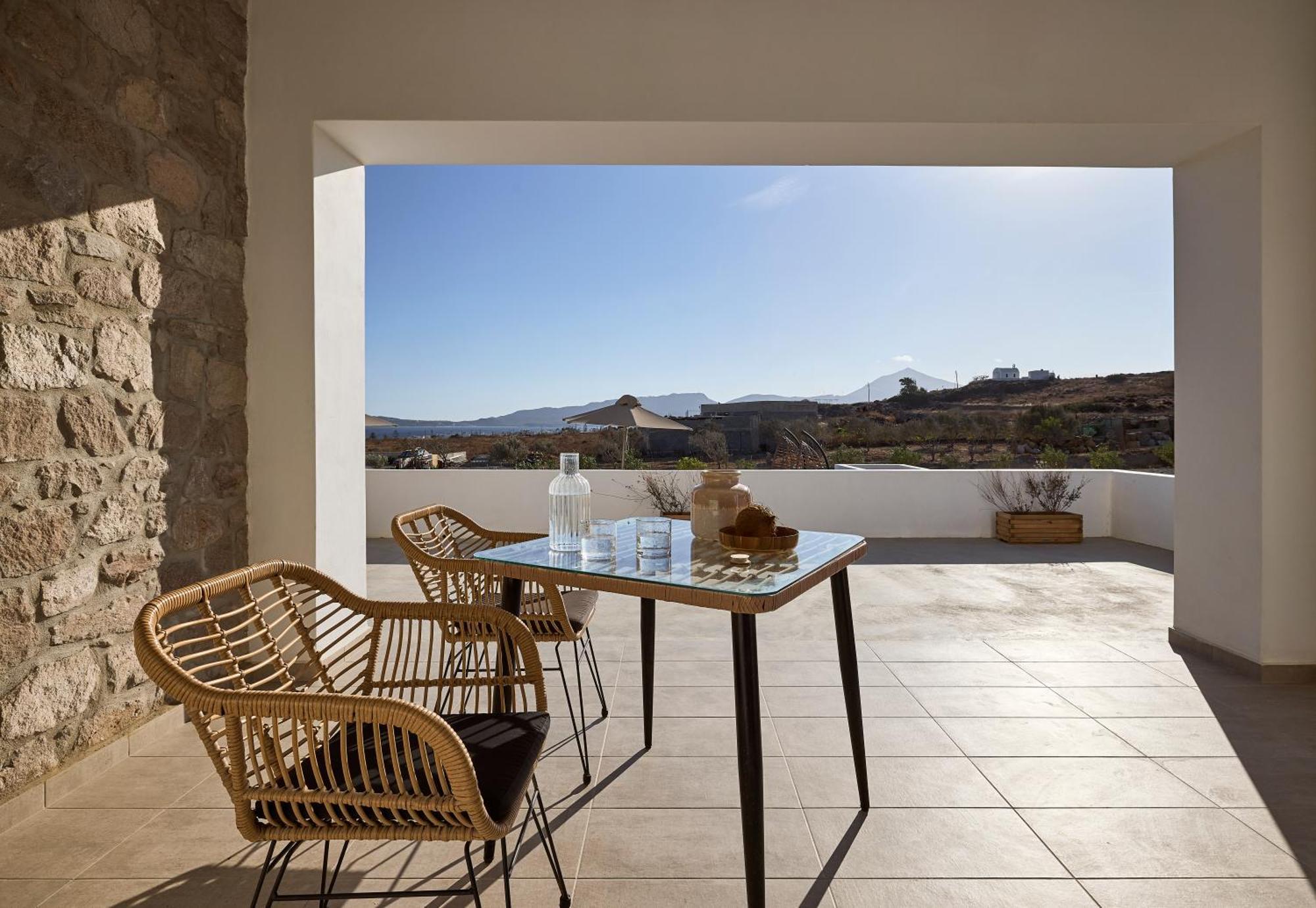 אדאמאס Kedros Milos Suites חדר תמונה