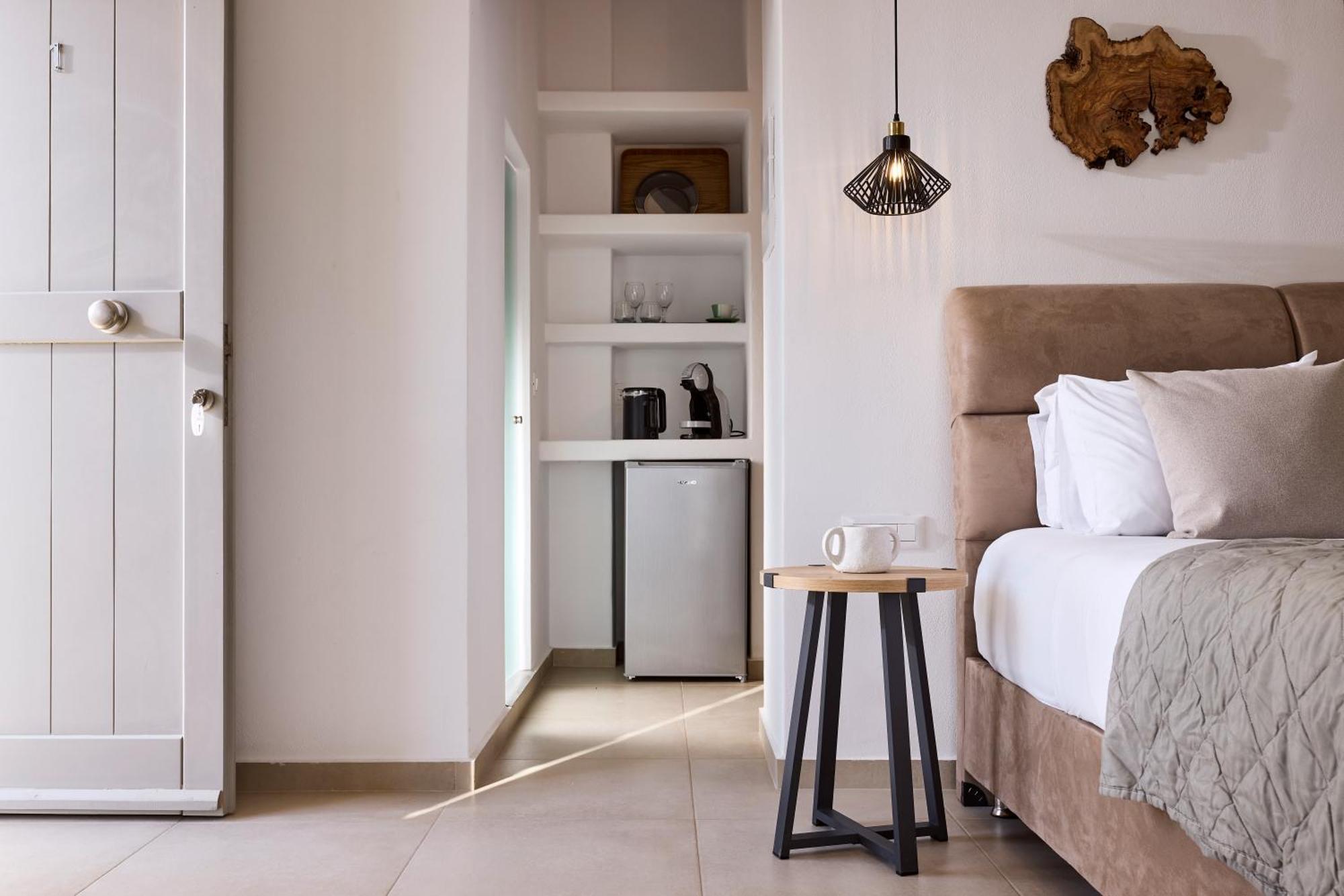 אדאמאס Kedros Milos Suites מראה חיצוני תמונה