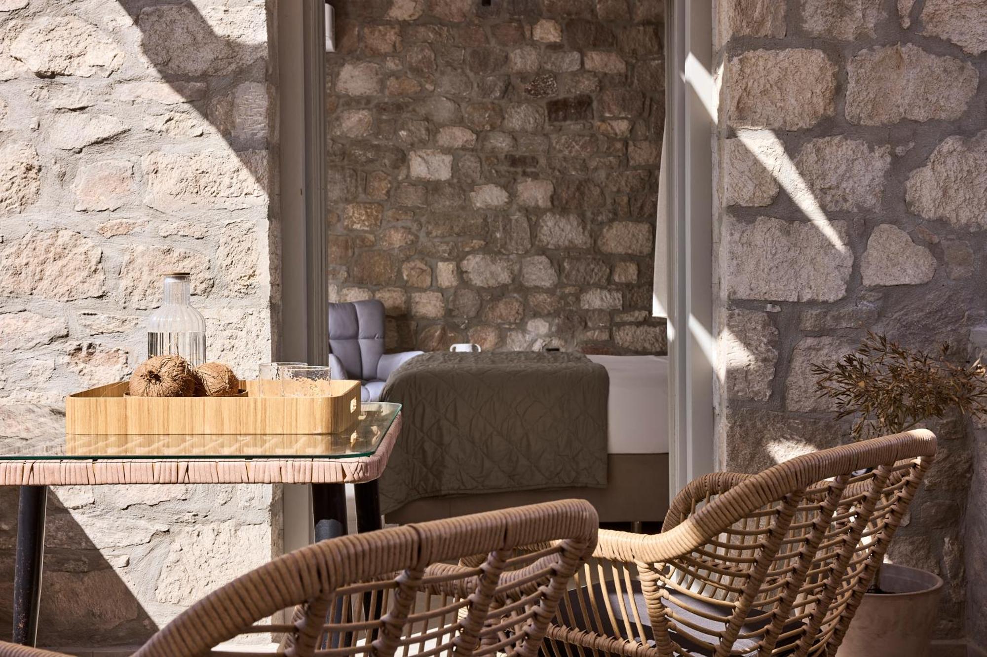אדאמאס Kedros Milos Suites מראה חיצוני תמונה