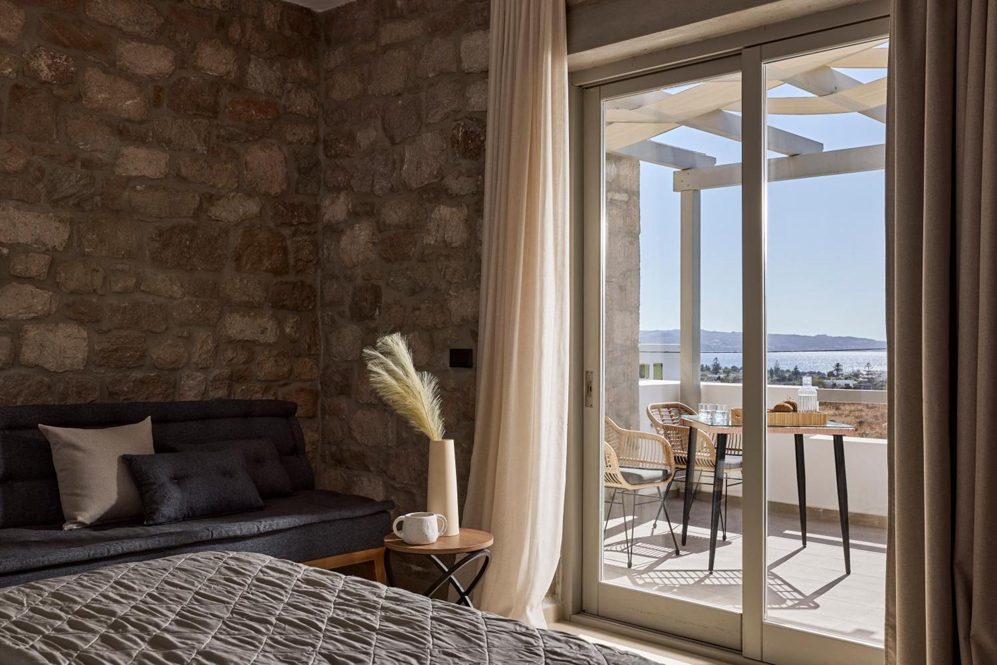 אדאמאס Kedros Milos Suites חדר תמונה