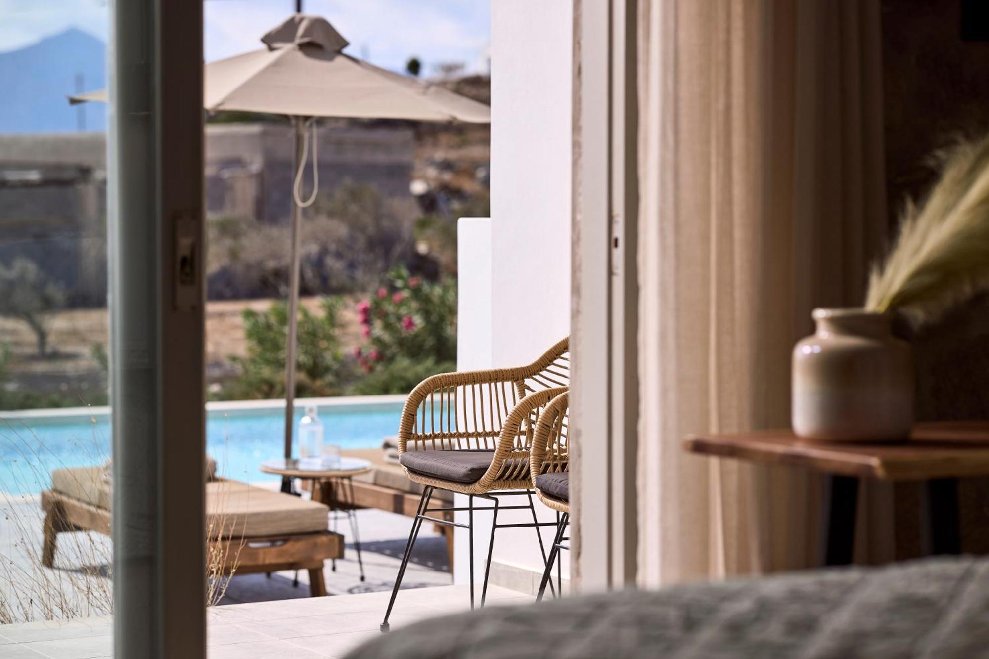 אדאמאס Kedros Milos Suites חדר תמונה