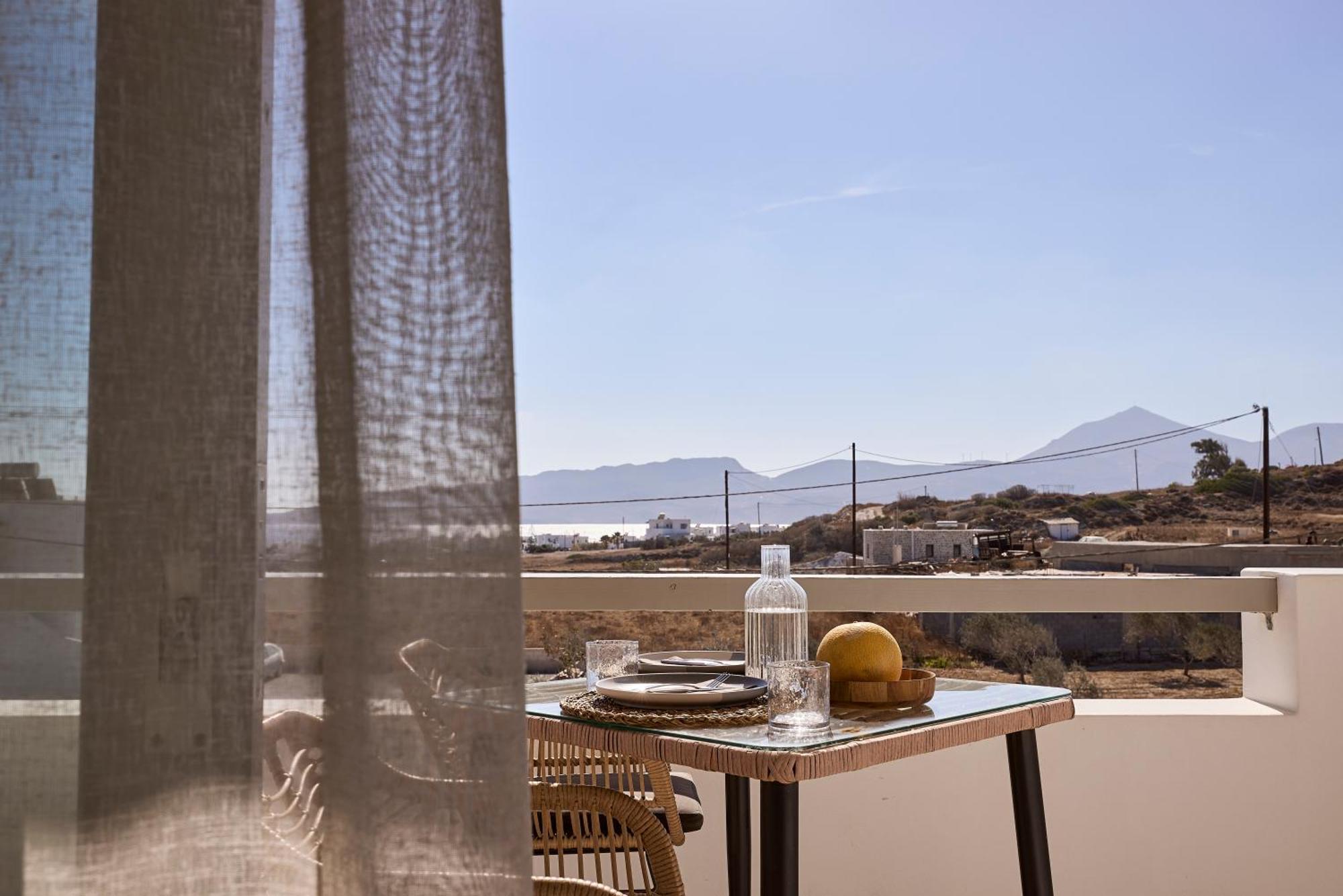 אדאמאס Kedros Milos Suites חדר תמונה